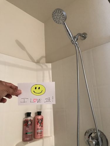 Customer photo review of 3-Spray Handheld Shower Head Set