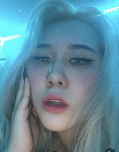 Customer photo review of Henna Cone Bottle - For Faux Freckles and Tattoos (T)