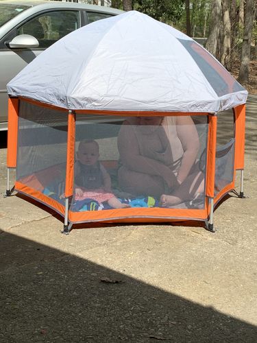 Customer photo review of Pop N' Go® Playpen