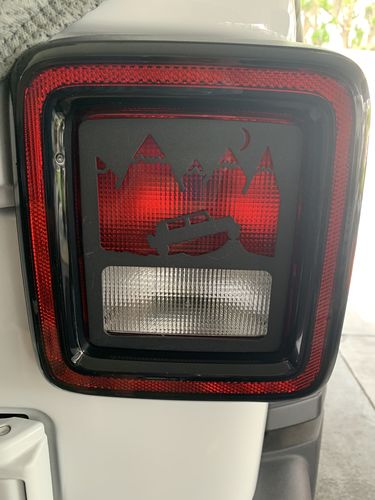 Customer photo review of Tail Light Guards - Car (18-19 Jeep Wrangler JL)
