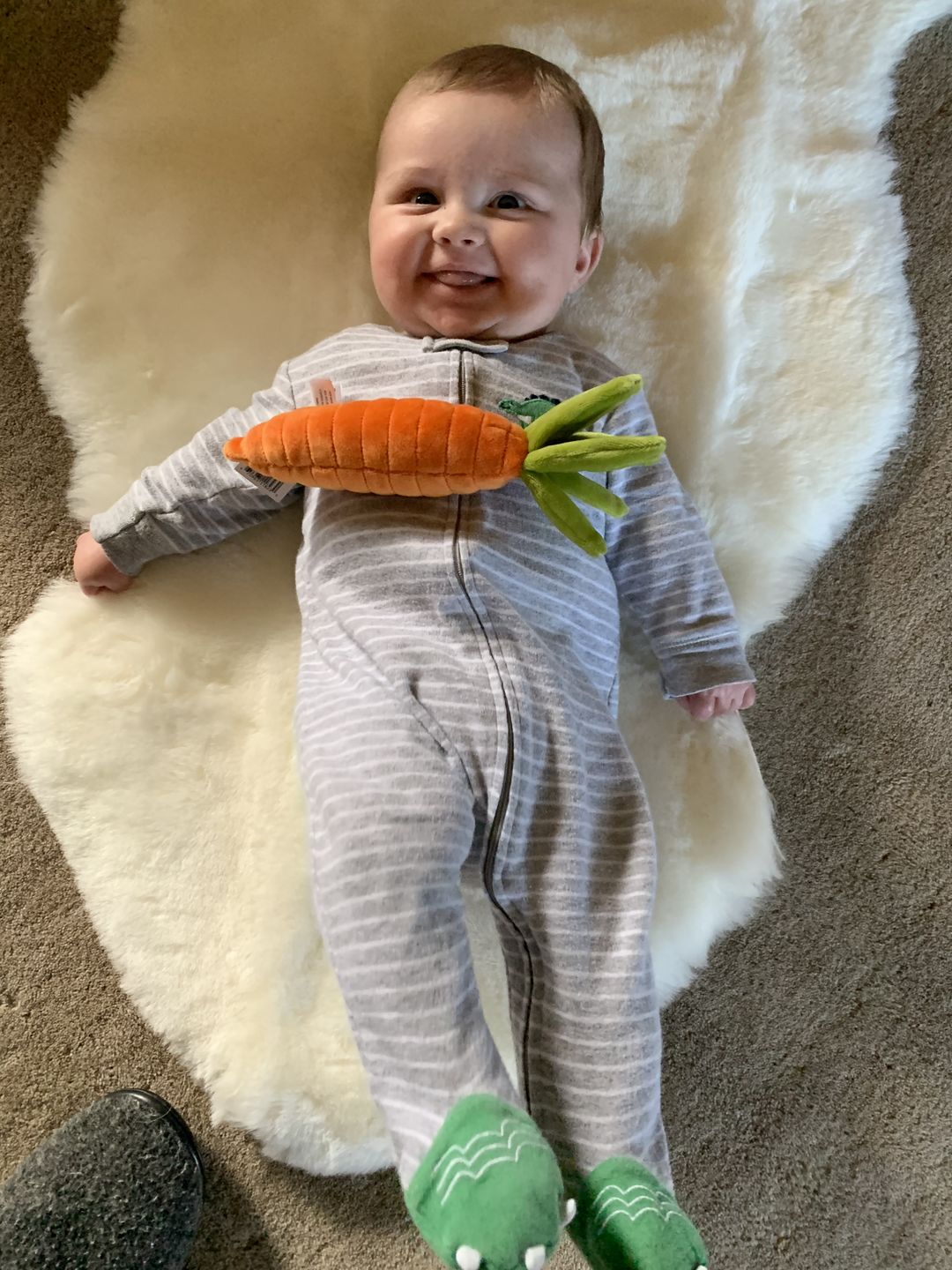 Customer photo review of Sheepskin Rug for Babies, 100% Natural, Shorn Lambskin Wool, 2 x 3 Feet, Ivory