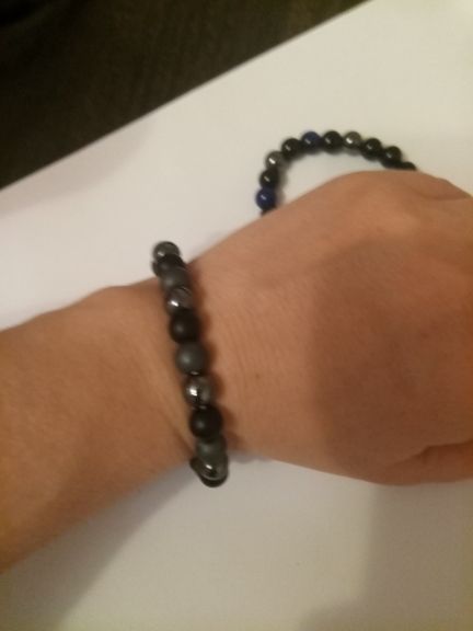 Customer photo review of Bracelet «Triple Protection» en oeil de tigre, obsidienne et Hématite