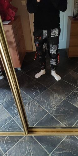 Customer photo review of Loens Covallini Joggers