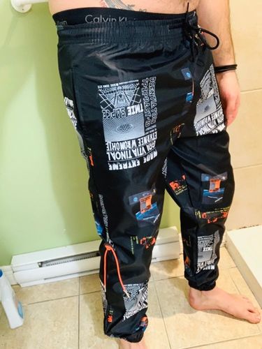 Customer photo review of Loens Covallini Joggers