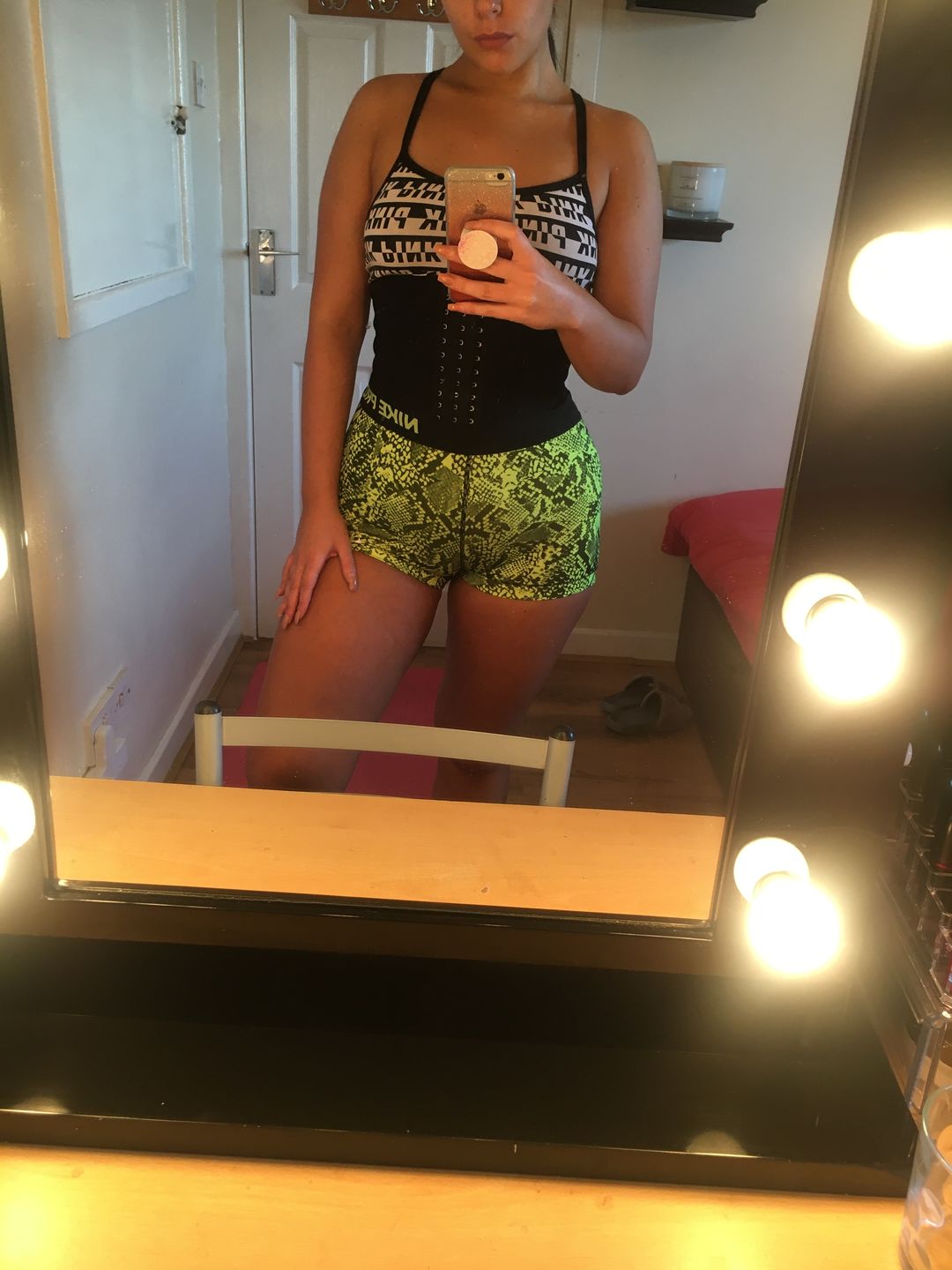 Customer photo review of Latex Waist Trainer