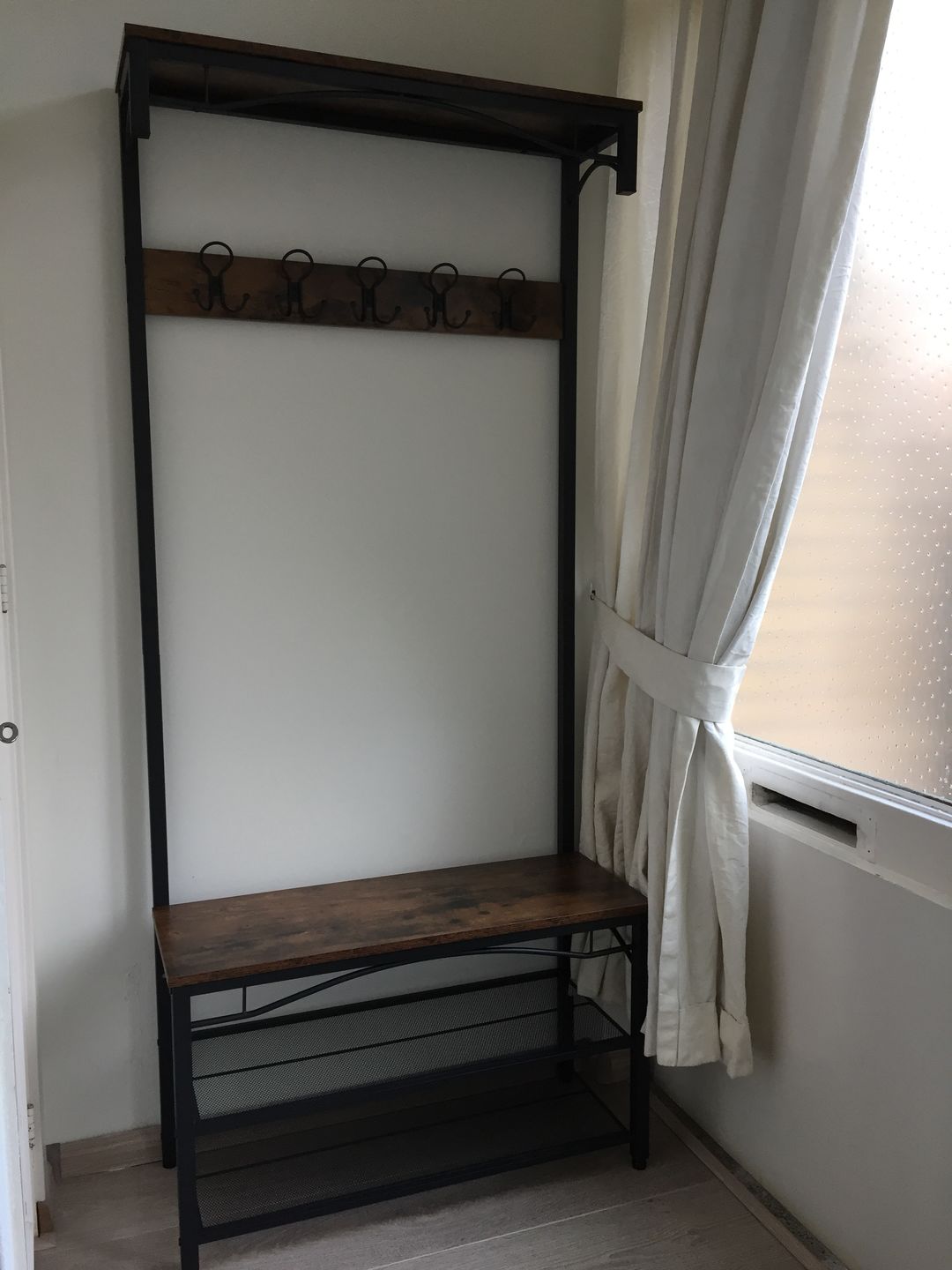 Customer photo review of Garderoberek Industrieel Design | Houtlook en Staal | 80x30x179cm
