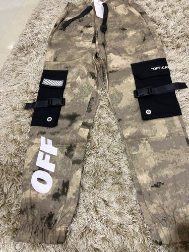 Customer photo review of Euenus Perrini Joggers