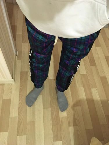 Customer photo review of Ager Delluc Joggers