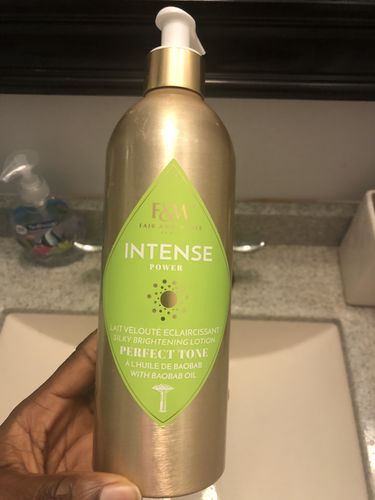 Customer photo review of F&W INTENSE Brightening Lotion Baobab Oil 500ml