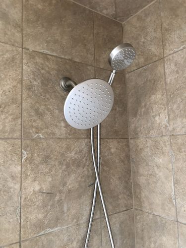 Customer photo review of 1-Spray Dual Shower Head Set