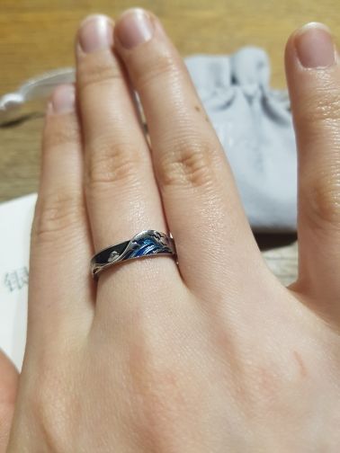 Customer photo review of The great wave off kanagawa couple rings