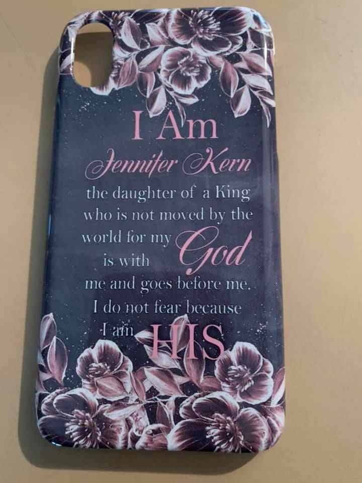 Customer photo review of I am the daughter of a King personalized name iPhone case | Christian gifts