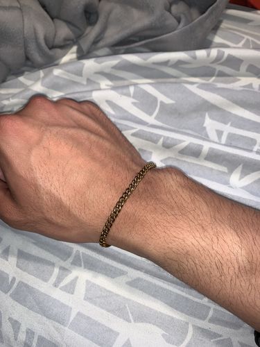 Customer photo review of Cuban Bracelet (Gold) 4mm
