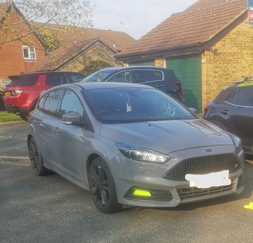 Customer photo review of Focus ST MK3.5 Fog Light Armour