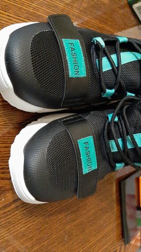 Customer photo review of Drouet Jellrich Sneakers