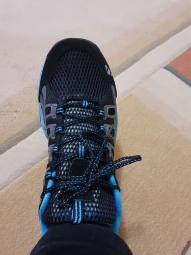 Customer photo review of Antiskid  Outdoor Breathable Lightweight Sneakers