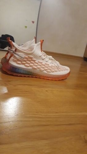 Customer photo review of Rogerin Weiss II Sneakers