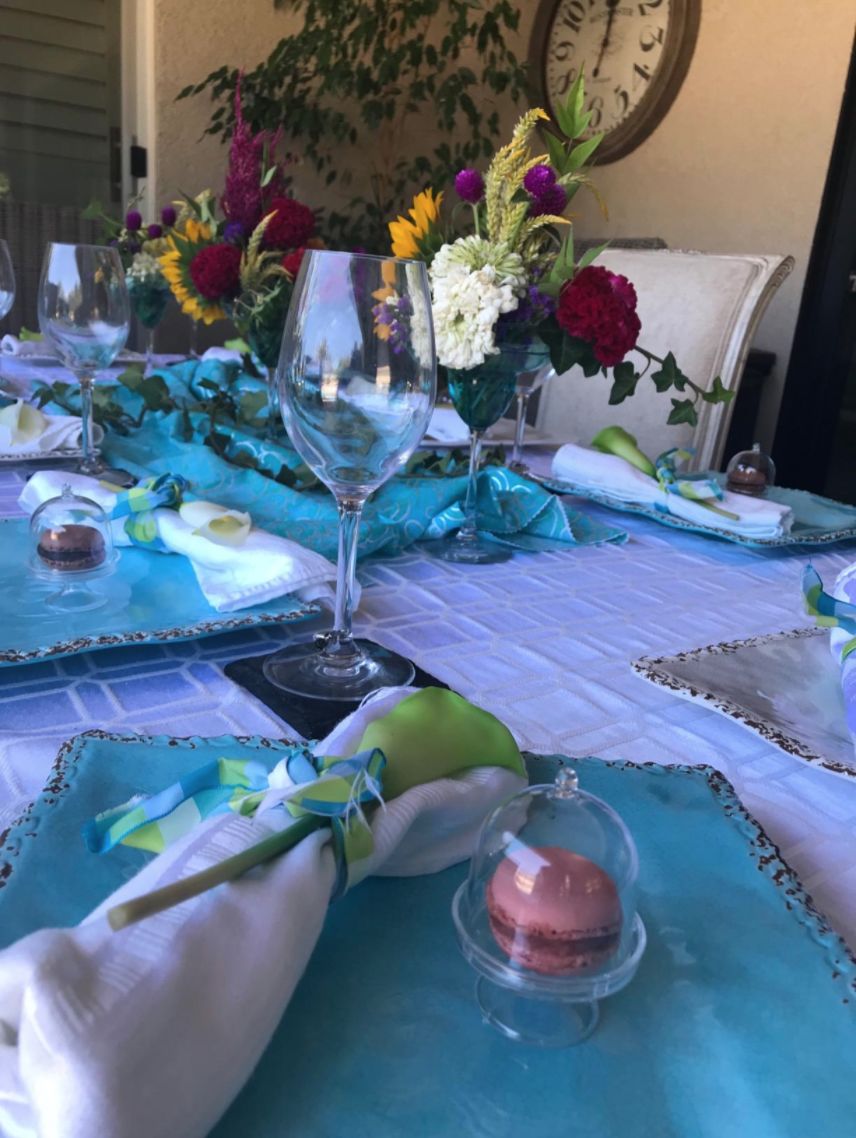 Customer photo review of Acrylic Clear Cake Stand with Lids (12 pieces)