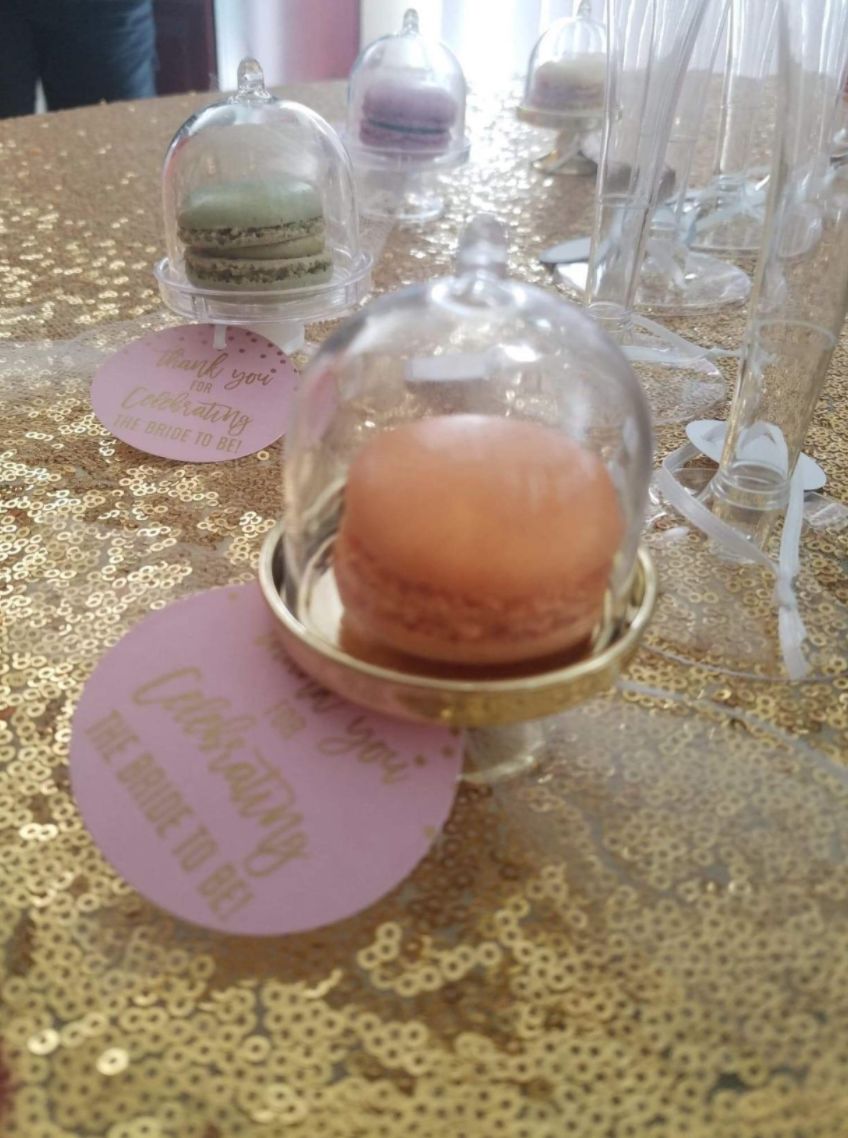 Customer photo review of Acrylic Clear Cake Stand with Lids (12 pieces)