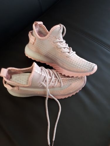Customer photo review of Net Surface Breathable Lace-Up Yeezy Sneakers