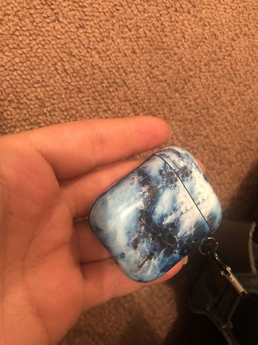 Customer photo review of Apple AirPods with Wireless Charging Case (MRXJ2AM/A)