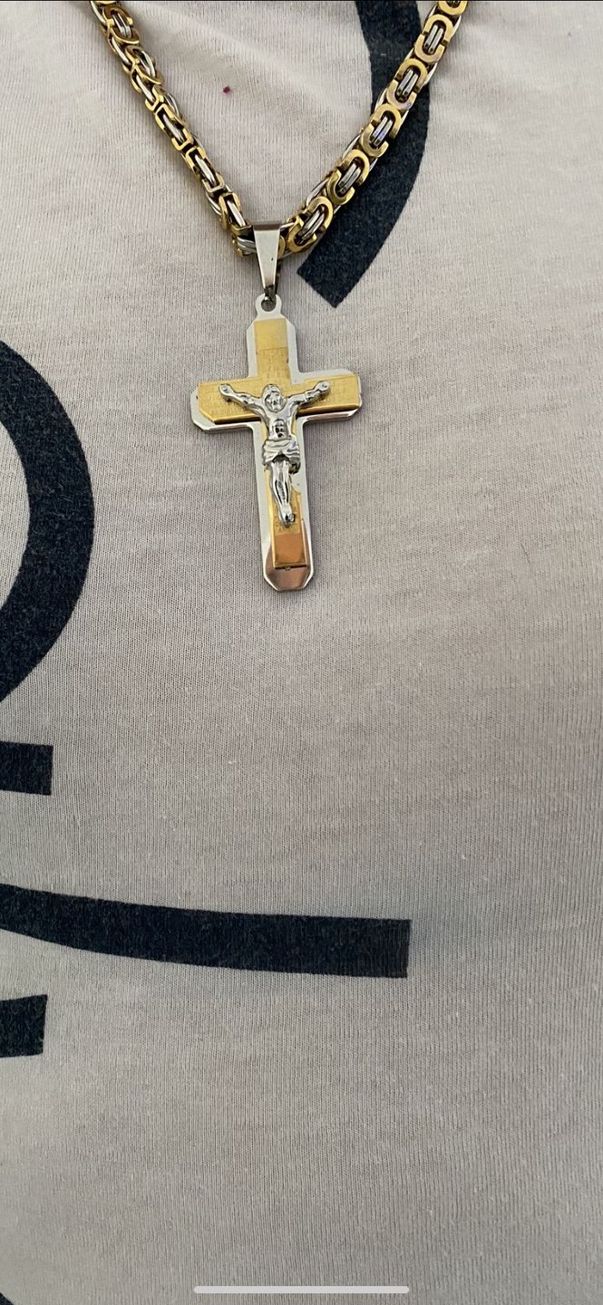 Customer photo review of Collier de la Foi