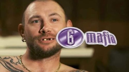 Customer photo review of Mr. Vapor Disposable Pod System | Strawberry Lemonade Ice