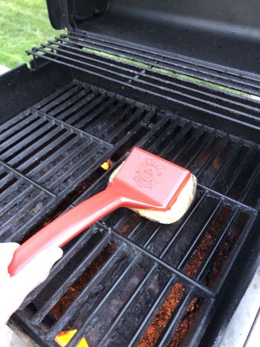 Customer photo review of Just For Me: 1 Brush + 2 Cleaning Heads