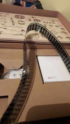 Customer photo review of Robotime Vitascope - Hand Crank Projector