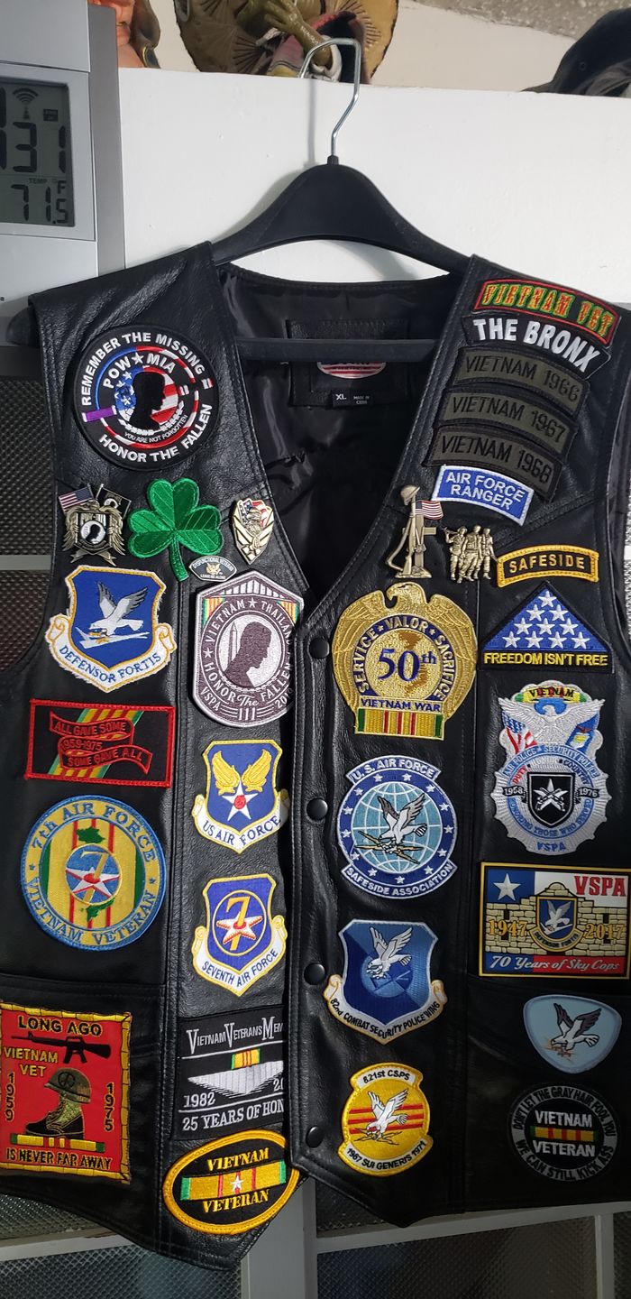 Customer photo review of US Air Force Veteran Pin
