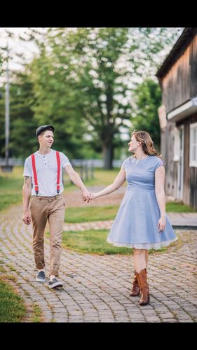 Customer photo review of BLAU 1950ER POLKA DOT SWING KLEID