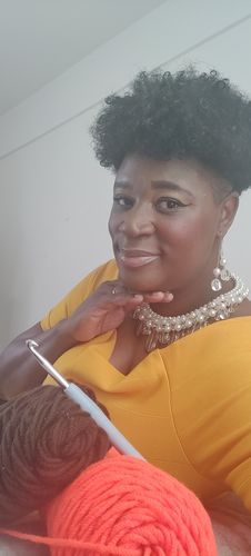 Customer photo review of Curly Hair Wash and Go System with Organic Jojoba Oil for Moisturizing Hair with Lavender Fragrance (Step 1 - 4)