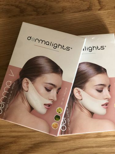 Customer photo review of DermaV™  |  Masque amincissant pour ovale du visage