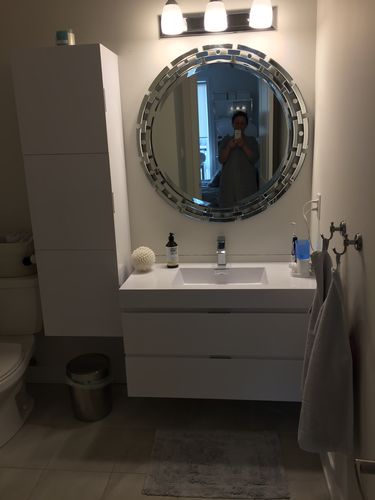 Customer photo review of Bliss 40", Kubebath High Gloss White Wall Mount Modern Bathroom Vanity