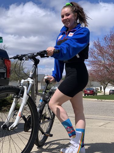 Customer photo review of Cranking 80's 3/4 MTB Socks