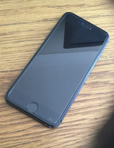 Customer photo review of Apple iPhone 8 64GB Space Grey Unlocked Refurbished Excellent