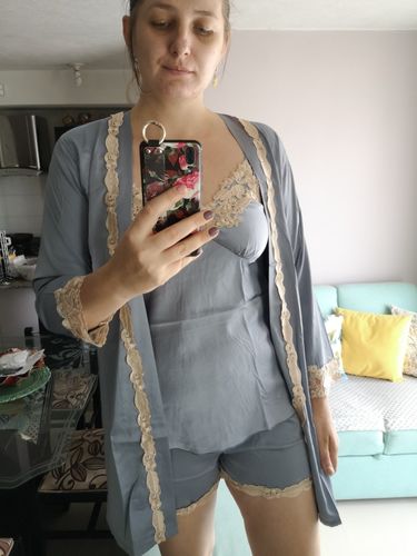 Customer photo review of Satin Lace Trim 5PCS Sleepwear Sets