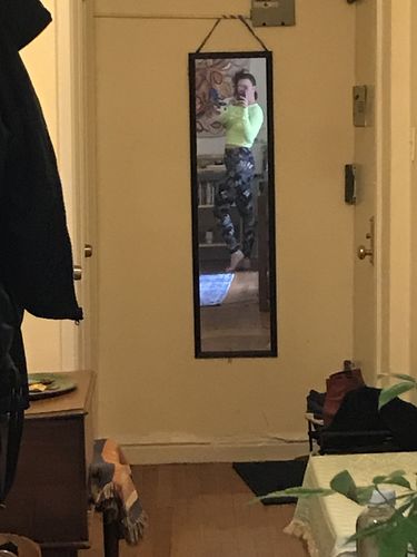 Customer photo review of High Rise Butt Lift Active Leggings - Butterfly Camo