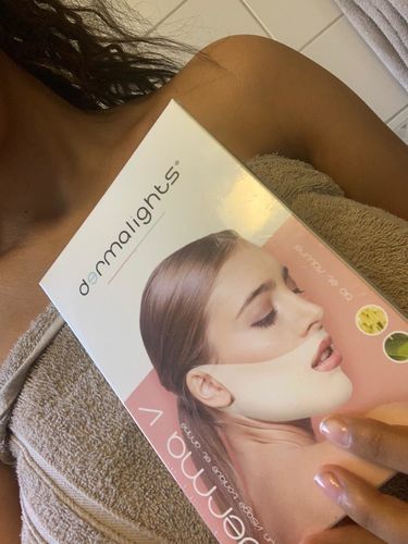 Customer photo review of Masque amincissant DermaV™