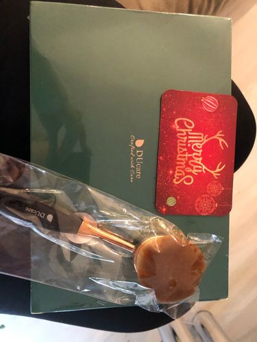 Customer photo review of 13 Kit Pinceau Maquillage Poudre / Fond de Teint / Highlight / Contouring / Anti-cernes / Fard Paupiere / Sourcil