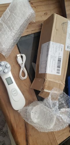 Customer photo review of 5 in 1 LED Skin Tightening