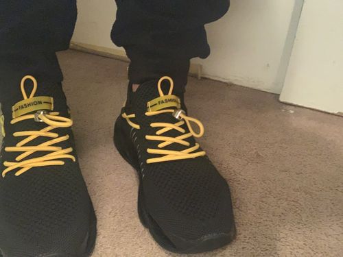 Customer photo review of Aken Eigio Sneakers