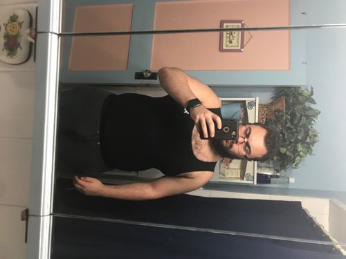 Customer photo review of Men's Heat-Trapping Sweat Vest