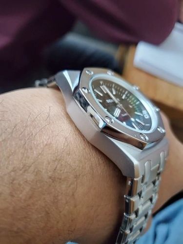 Customer photo review of Leuuin Tucci Watch