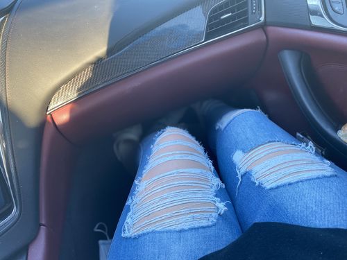 Customer photo review of Malibu Ultra High-Rise Distressed Sculpting Skinny Jeans - Medium Wash