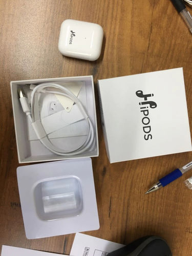 Customer photo review of HiPods Blanc