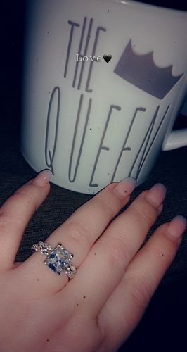 Customer photo review of Louilyjewelry Sterling Silver Vintage Art Deco Radiant Cut Wedding Ring Set