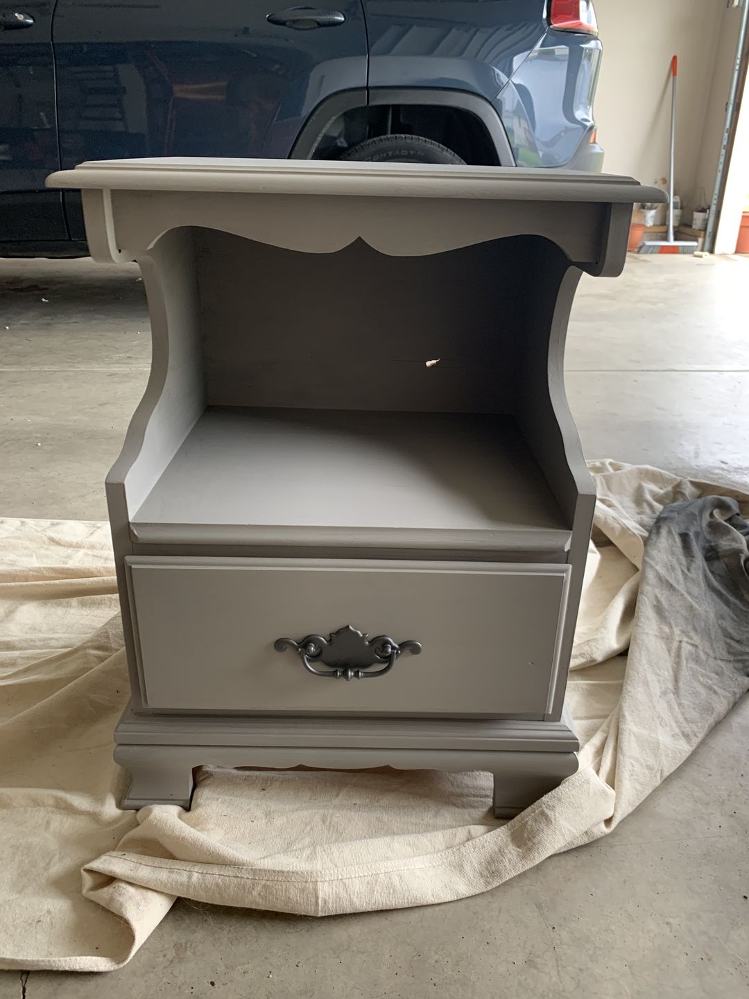 Customer photo review of Selznick Grey - One Step Paint