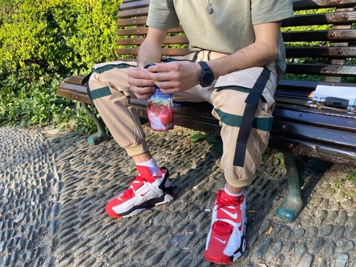 Customer photo review of Greis Bello Joggers