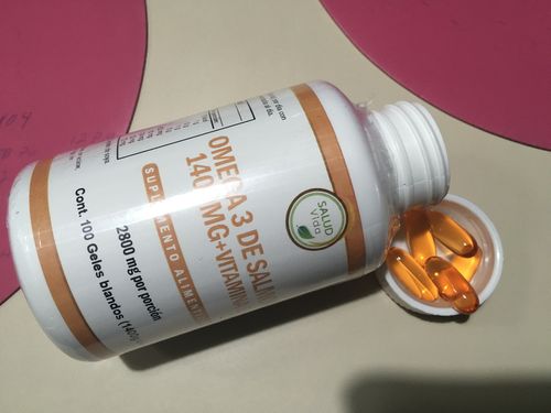 Customer photo review of Aceite de Salmon 1400mg (Omega 3) + Vitamina E 2800mg 100 cápsulas